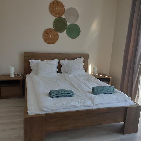 Chill House Apartman Эгер Экстерьер фото