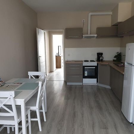 Chill House Apartman Эгер Экстерьер фото