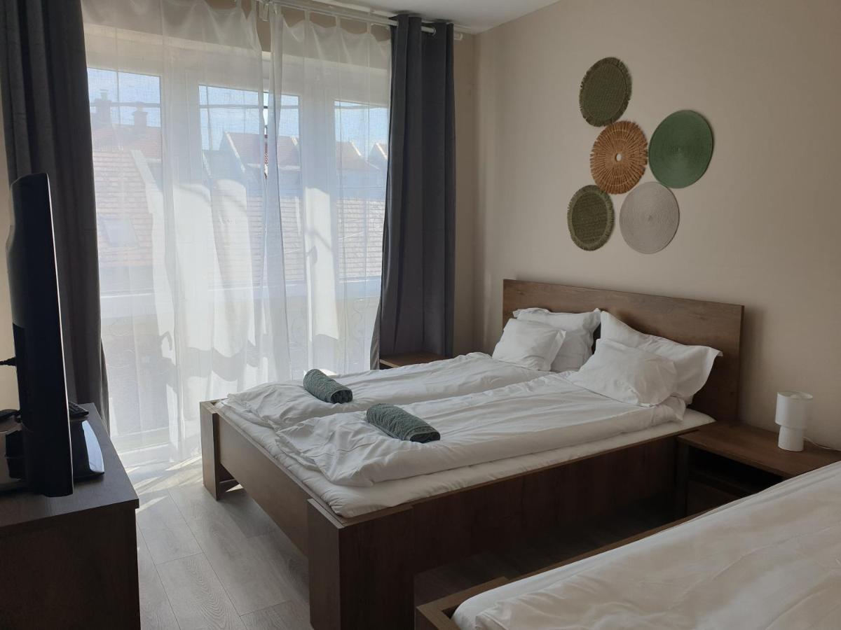 Chill House Apartman Эгер Экстерьер фото